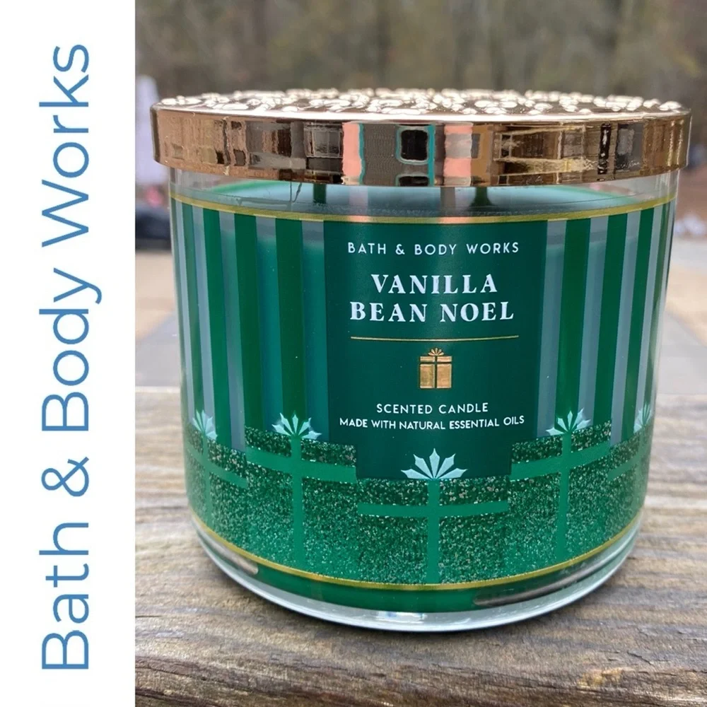 Bath & Body Works Vanilla Bean Noel 3 Wick Candle With Decorative Lid